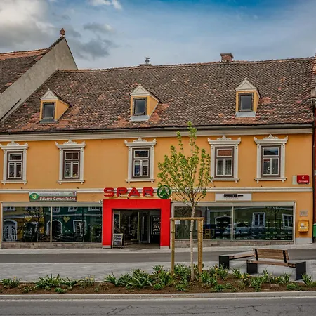 Platzfaerberhaus *
